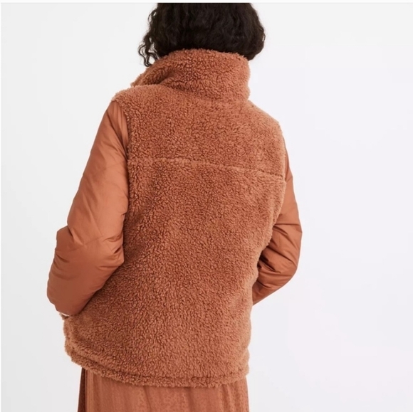 Madewell Sherpa Puffer - Picture 2 of 7